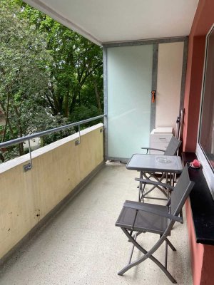 Zentrale 3-Zimmerwohnung mit Balkon in der Louisenstr.