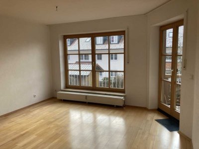 Befristete 2,5-Zimmer-Wohnung mit Balkon in Bernried am Starnberger See