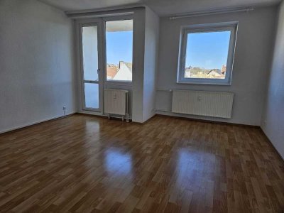 Modern und hell: 2-Zimmer-Wohnung mit Balkon in Geestemünde!
