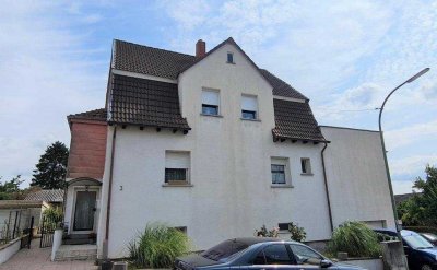 Großes Zweifamilienhaus mit ELW in Sulzbach zu verkaufen