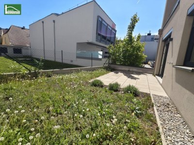 Eigengarten mitten in der Stadt! Moderne Wohnung mit toller Ausstattung!