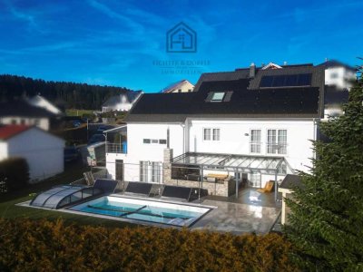 F&D | Großzügiges Einfamilienhaus mit Pool in ruhiger Wohnlage