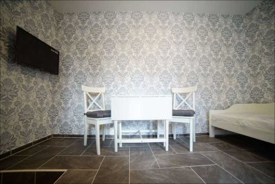 Sofort frei- kleines Apartment auch zur Kurzmiete- LKW Stellplatz