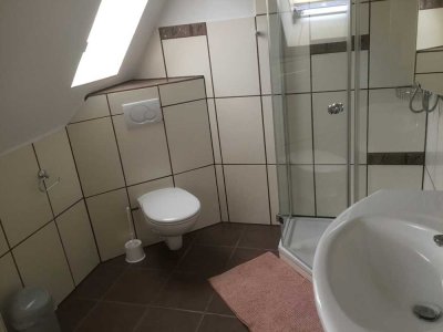 Attraktive 2-Zimmer-Wohnung mit Balkon und EBK in Höchstädt