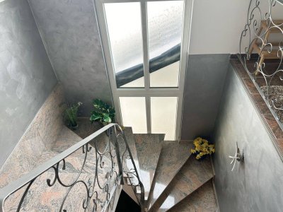 Traumhaftes Mehrfamilienhaus mit großzügigem Garten in Marchtrenk - Ihr neues Zuhause wartet!