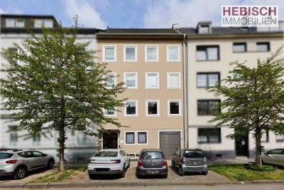 + GEMÜTLICHES ZUHAUSE + ERSTBEZUG NACH SANIERUNG + BAD NEU + GASETAGENHEIZUNG NEU + BALKON +