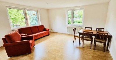 v Privat, helle 3-Zi Whg,Buxtehude Kl-Dohren, Stellpl, Balkon, Badewanne,Dusche,EBK,Laminat,69,4 qm