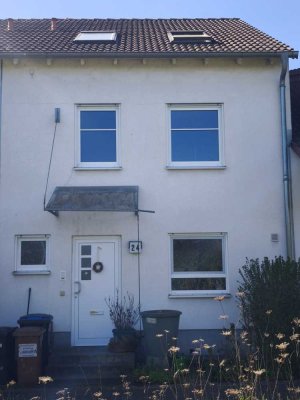 Reihenhaus mit 5 Zimmern in Neustadt Kernstadt