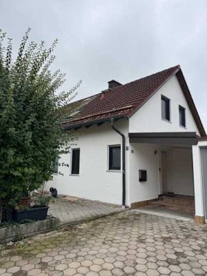 Einfamilienhaus mit großem Garten - Erstbezug nach Sanierung