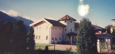 Wohnhaus mit Garten und Garage, beste Wohnlage in Kirchbichl.