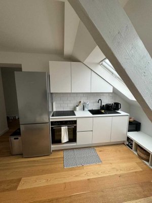 Stilvolles Appartment mit großzügiger Wohnküche in Krefeld