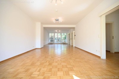 beim Streckerpark: 4 Zimmer, 2 Bäder, Balkon, Garage möglich