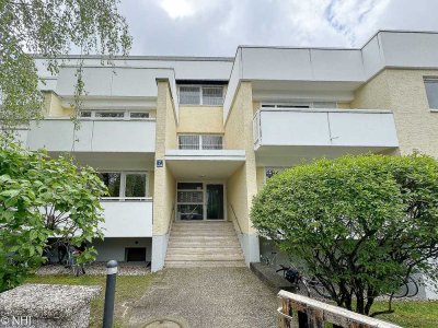 3 Zi. Dachgeschosswohnung mit Sonnenterrasse in München-Solln: Ihr neues Zuhause erwartet Sie!
