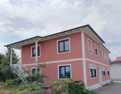 Attraktives Zweifamilienhaus mit Potential in Ruhstorf