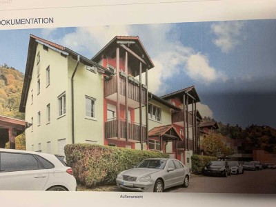Gemütliche 2-Zimmer-Terrassenwohnung mit Garten in Unterreichenbach
