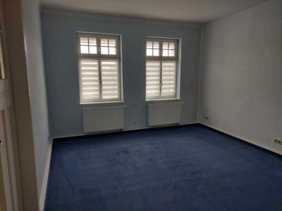 4-Zimmer-Wohnung mit Terrasse und großem Keller im Zentrum von Fw