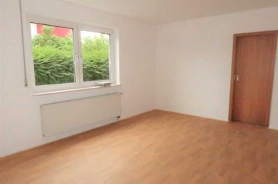 Renoviertes Singleapartment mit Gartennutzung und Stellplatz in Fuldabrück-Bergshausen