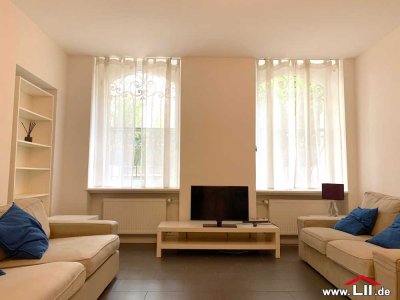 Westend: helle und großzügige 2ZW in tollem Altbau (Souterrain)