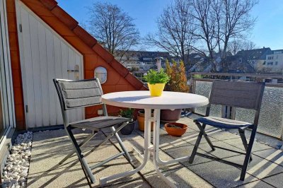 Platz an der Sonne! Freundlich-helle DG-Maisonette mit TG-Stellplatz in Bredeney