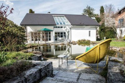 Bachern - Großzügiges und wunderbar ruhig gelegenes Einfamilienhaus umgeben von blühenden Gärten
