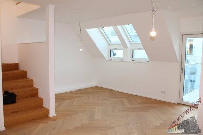 Exklusive Dachgeschosswohnung im 9. Bezirk mit Balkon