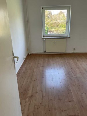 Zweizimmer-Wohnung in Molfsee mit großer Grünfläche