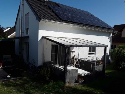 Preiswertes 4-Zimmer-Einfamilienhaus in Gau Odernheim, Grundstück 449qm + PV - Anlage mit Speicher