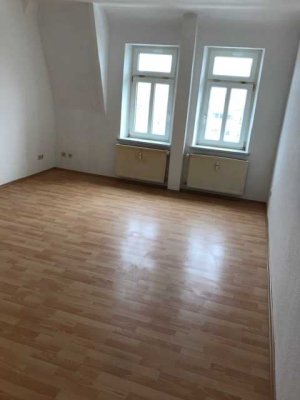 Elegante 5-Raum-Wohnung - Maisonette - mit Tageslichtbad , Wanne und Dusche