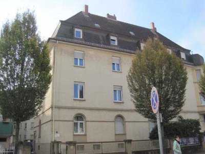 Schöne 3-Zimmer-Wohnung in zentraler Lage !