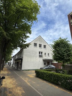 Provisionsfrei: Selbstnutzung + Vermietung: Wohn-und Geschäftshaus mit 1 freien Wohnung