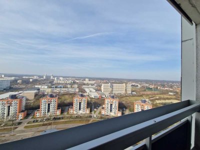Hoch hinaus: Attraktive Wohnung in der 19. Etage mit praktischer Küche! "Neukundenbonus"