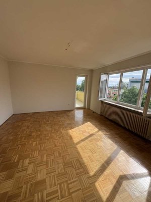 Helle 3-Zimmer Wohnung mit Balkon und Keller