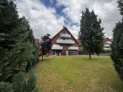 Drei Zimmer Erdgeschosswohnung mit Süd-Terrasse und Tiefgaragenstellplatz in Paderborn
