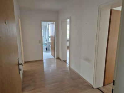 Gepflegte 3 5-Zimmer Wohnung in