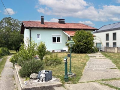 Dein Wohnglück im Grünen! Familienwohnhaus mit ca 5 km zum See!