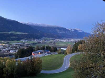 Traumhafter Panoramablick hoch über dem Inntal