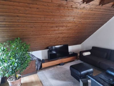 Wohnen mit Charakter: 4-Zimmer-Dachgeschosswohnung in Heilbronn-Süd