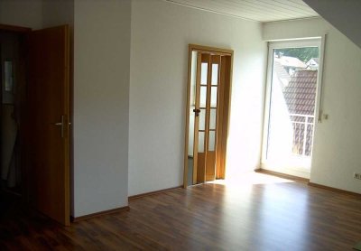 Helle 3-Zimmer Dachgeschosswohnung