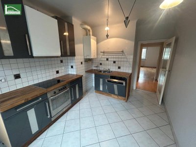 Faires Preis-Leistungsverhältnis! Gebrauchte Neubau-Wohnung mit perfektem Grundriss in Top Lage! Getrennt begehbar! U Bahn nur 350m entfernt!