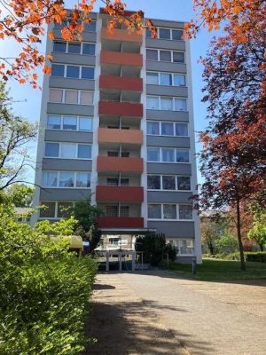 47120/32 Helle 1-Zimmer-Wohnung in Düsseldorf-Holthausen mit traumhaftem Stadtblick!