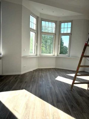 Helle neu sanierte 2 ZKDB,WC,  5* Ausstattung mit EBK