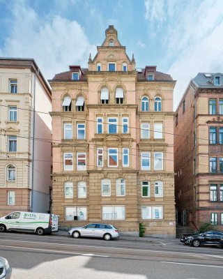 NEU: ++Großzügige Wohnung trifft zentrale Lage direkt am Eugensplatz++ ALTBAU