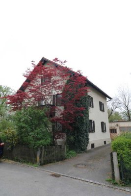 Großzügiges Mehrgenerationenhaus in bester, ruhiger Zentrumslage ! Gegen GEBOT !