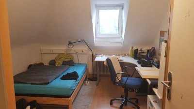 Ansprechende und sanierte 1-Zimmer-Wohnung mit gehobener Innenausstattung in Darmstadt
