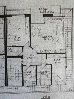 Vollständig renovierte 3-Zimmer-Wohnung mit Balkon und EBK in Nienburg
