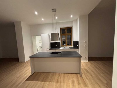 Schöne Wohnung im EG mit Terrasse