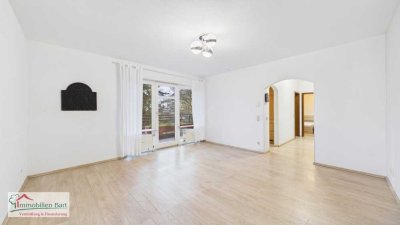 SCHÖNE 2-ZKB / ABSTELLRAUM / BALKON / GARAGE