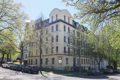 *Vermietete* 2-Zi.-Wohnung im Dachgeschoss mit Balkon eines denkmalgeschützten Mehrfamilienhauses