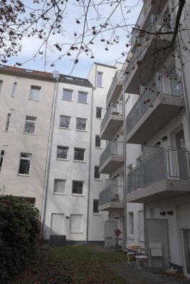 Bescheiden in der Größe, edel in der Ausführung - moderne Neubauwohnung als Kapitalanlage !