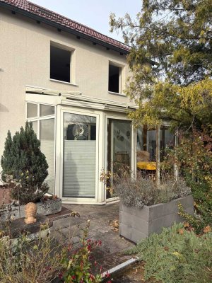 Gepflegte Doppelhaushälfte in begehrter Lage von München-Fürstenried